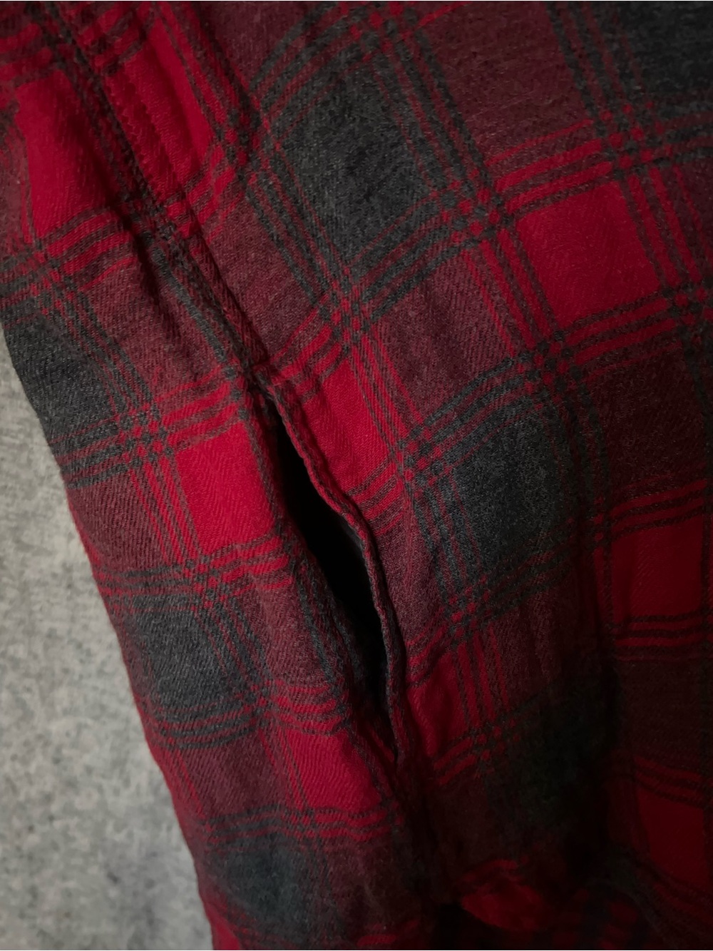 Madewell Women’s Flannel High Low Button Down with pockets. Small - Picture 7 of 11